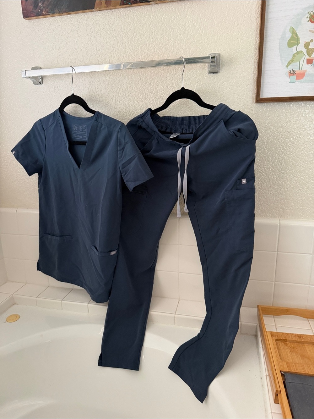 Figs Women's Navy Drawstring Joggers & V-Neck Scrub Top